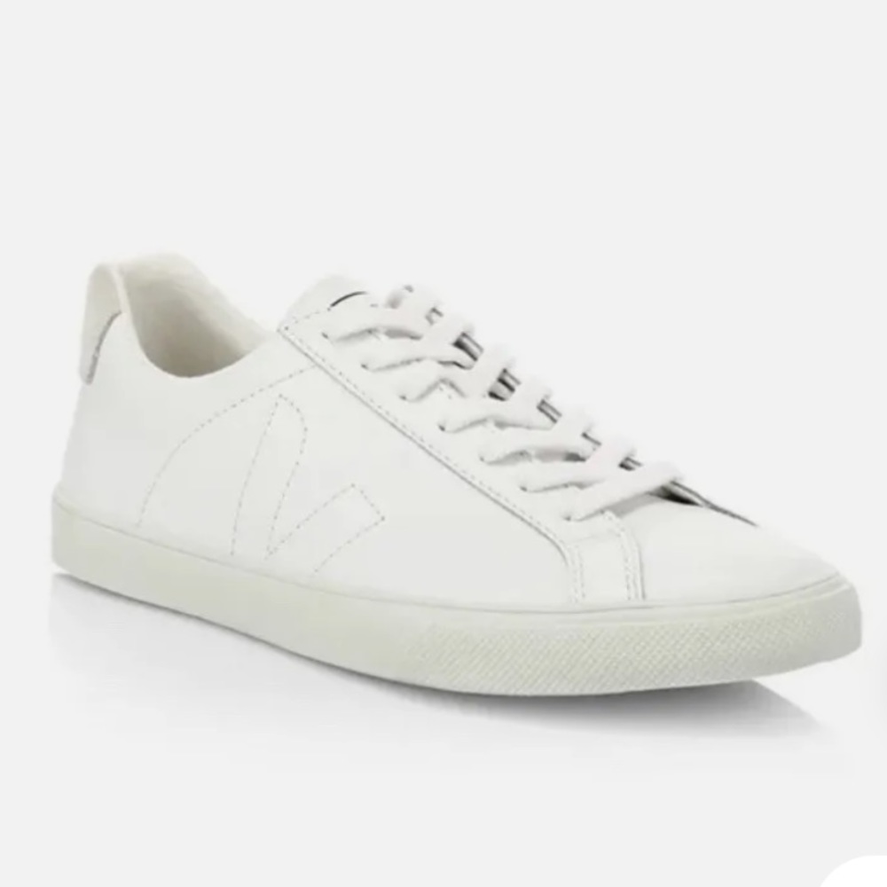 Veja Esplar Stitched Logo Leather Low Top sneakers